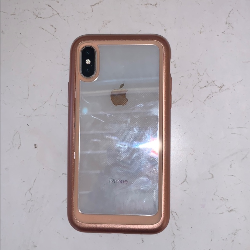 *FREE* iPhone X/XS Case